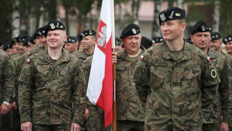 poļu karavīri