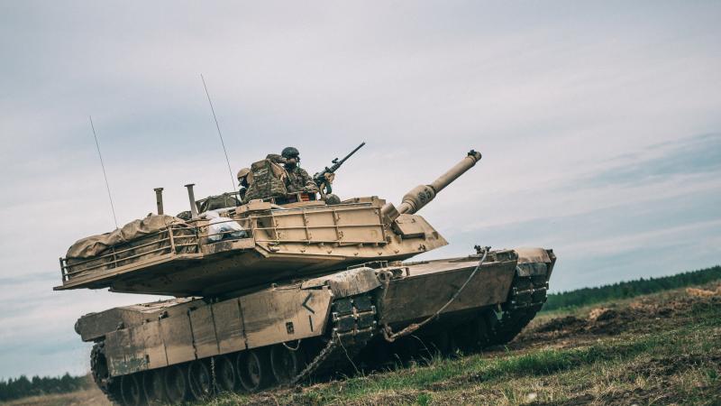 ASV Armijas kaujas tanks "Abrams" Ādažu poligonā mācību "Summer Shield 2021" laikā