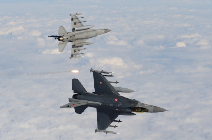 Turcijas gaisa spēku iznīcinātāji F-16/ Turkish Air Force