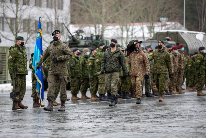NATO paplašinātās kaujas grupas komandiera maiņas ceremonija/dkar. Inga Ūdre/Sauszemes spēku Mehanizēto kājnieku brigāde