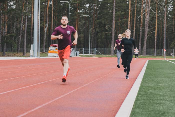 Sauszemes spēku Mehanizētā kājnieku brigāde, NAA un LSPA ideju apmaiņas seminārā "Sports un aizsarzdība"/Foto: dkar. A.Beļavskis/Mehanizētā kājnieku brigāde