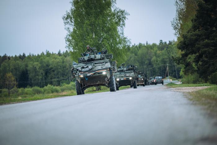 NATO kaujas grupas Latvijā Kanādas kontingenta karavīri mācībās "Namejs 2022" Vidzemē