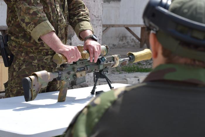 Foto: Mednieki poligonā "Mežaine" apgūst militārās sadarbības iemaņas ar Zemessardzi / Zemessardzes 4.Kurzemes brigāde