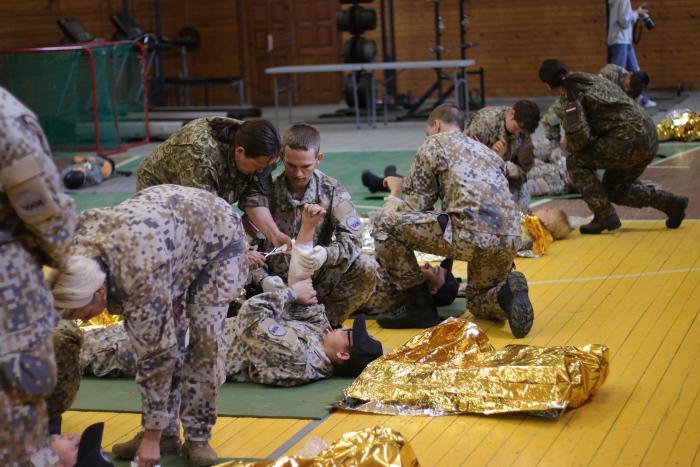 Valsts aizsardzības mācības nometne Alūksnē