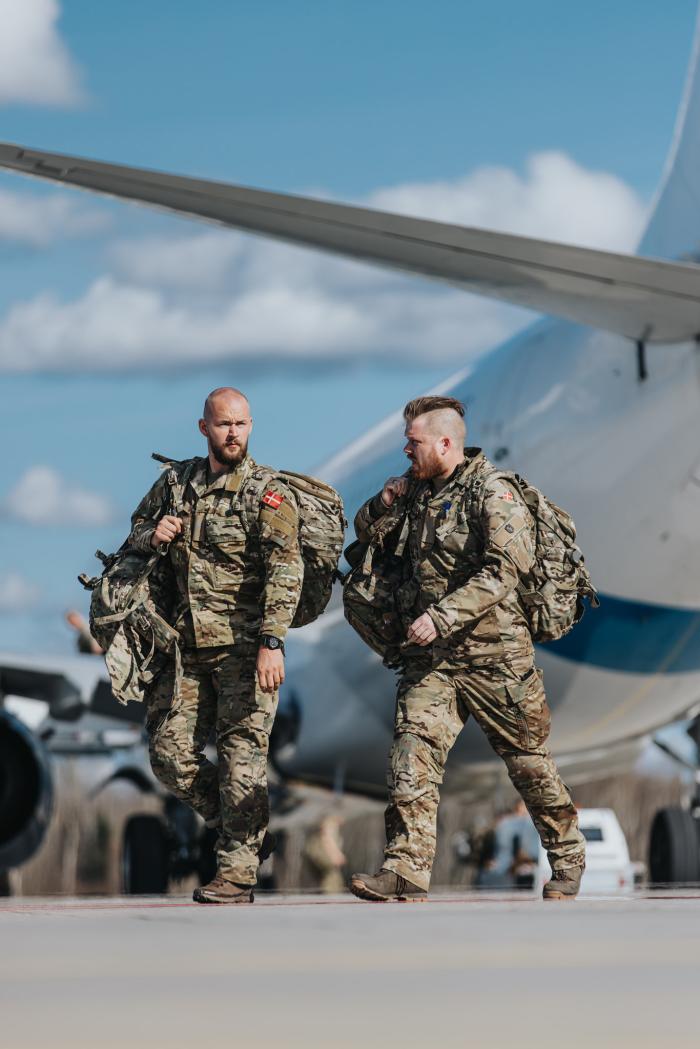  Dānijas karavīri ierodas Latvijā Gaisa spēku bāzē Lielvārdē/ Armīns Janiks/ Aizsardzības ministrija