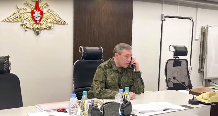 Krievijas Bruņoto spēku Ģenerālštāba priekšnieks un aizsardzības ministra pirmais vietnieks Valērijs Gerasimovs/ Foto: AP/Scanpix