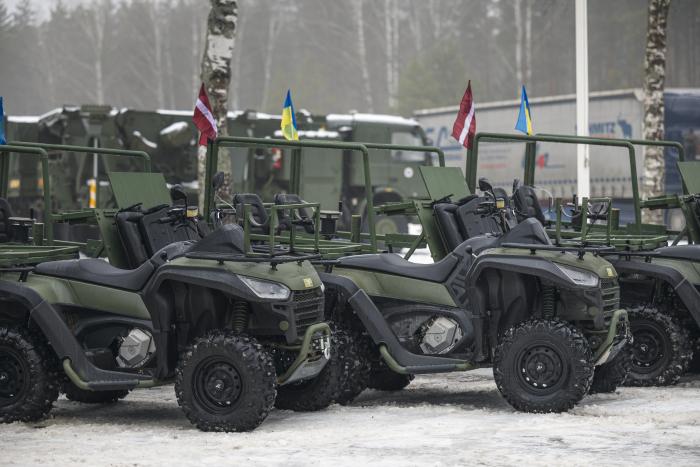 Latvijā ražotie militārie kvadracikli. Foto: srž. Ēriks Kukutis/Aizsardzības ministrija