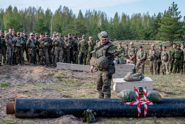 Inženieru mācības “Verboom 4” Ādažu militārajā bāzē