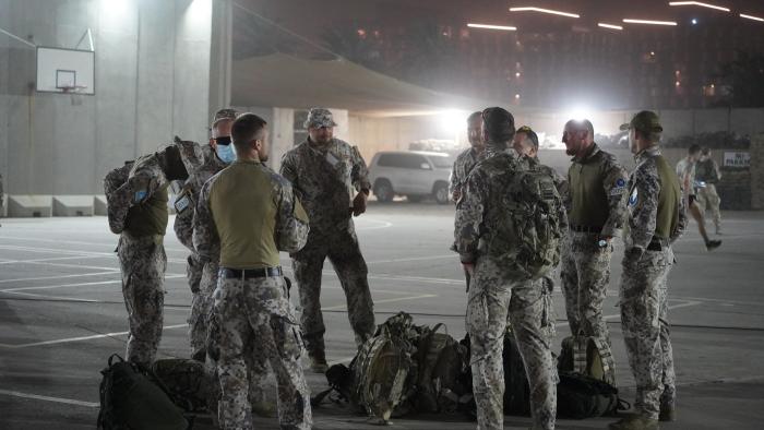 Latvijas karavīri un zemessargi starptautiskajā NATO operācijā Irākā