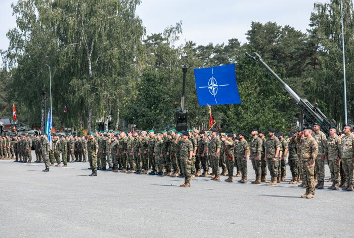 NATO paplašinātās klātbūtnes Latvijā kaujas grupas vadības maiņas ceremonija. 