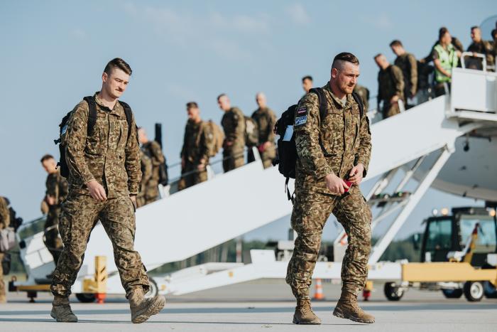 Latvijas karavīru sagaidīšana no misijas Kosovā