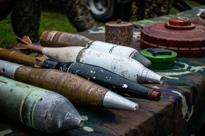 Atrastie sprādzienbīstamie priekšmeti / Foto: Zemessardzes Ogres 54. bataljona arhīvs