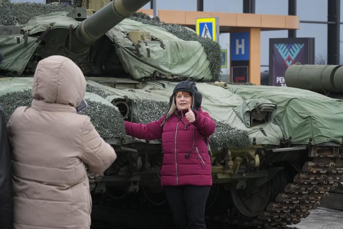 Foto: Krievijas tanks T-90 / AP/Scanpix