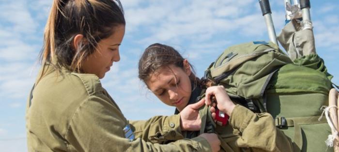 Sievietes IDF obligātajā militārajā dienestā / IDF.il