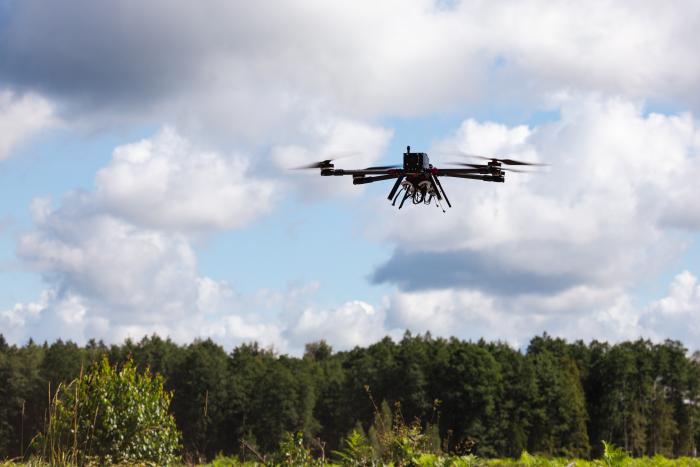 Dronu testi Sēlijas poligonā