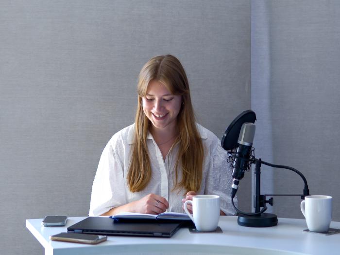 Raidījuma vadītāja Anželika Litvinoviča