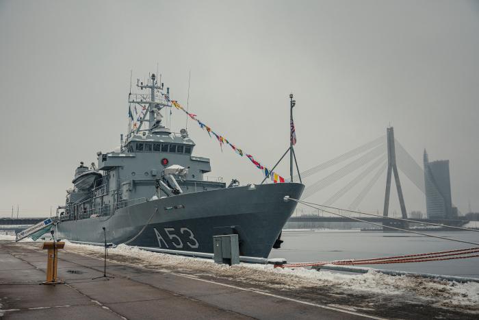 Foto: NATO 1. pastāvīgās jūras pretmīnu grupas komandvadības maiņas ceremonija / srž. Ēriks Kukutis / Aizsardzības ministrija