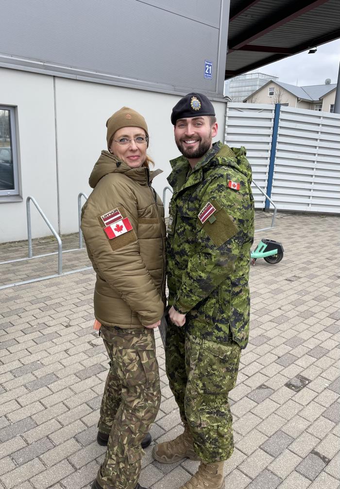 Kopā ar Latvijas karavīri