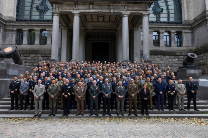 Militārās komitejas pārstāvji