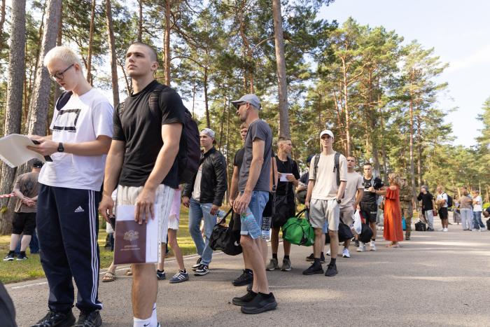 VAD karavīru uzņemšana Ādažu militārajā bāzē / Gatis Dieziņš / Aizsardzības ministrija