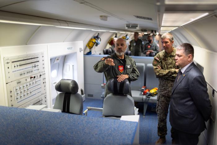 Foto: NATO AWACS lidmašīnas "Boeing" E-3A ierašanās NBS Lielvārdes aviācijas bāzē / Gatis Dieziņš