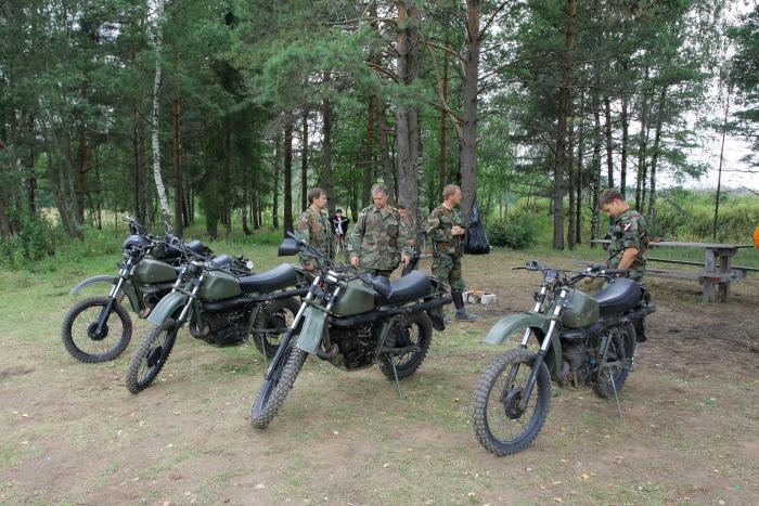2008.gada 10.augustā 2.Zemessardzes (ZS) novada zemessargu apmācība specialitātē izlūks-motociklists, Rēzeknes rajons, Ismeru karjers. Foto: Einārs Binders/ TS