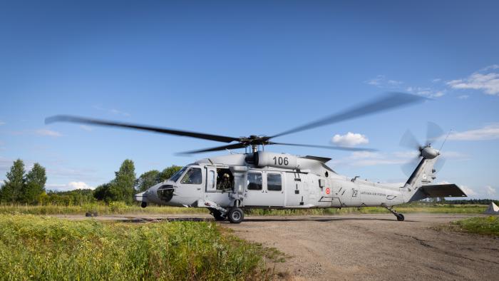 NBS Gaisa spēku helikopteris "Black Hawk"