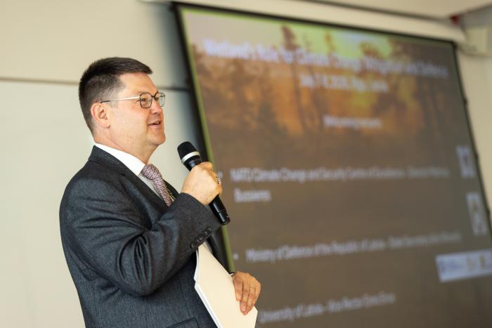 Aizsardzības ministrijas valsts sekretārs Airis Rikveilis / Gatis Dieziņš / Aizsardzības ministrija