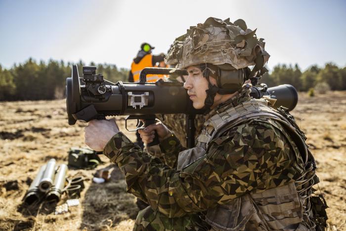 Karavīri apgūst jaunās prettanku ieroču sistēmas “Carl-Gustaf M4” darbību  štāba virsseržants Gatis Indrēvics/Aizsardzības ministrija