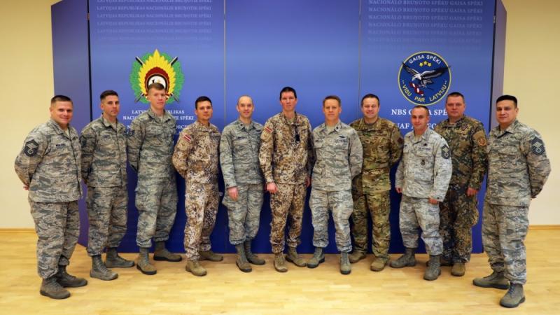 Mičiganas karavīri un sabiedrotie