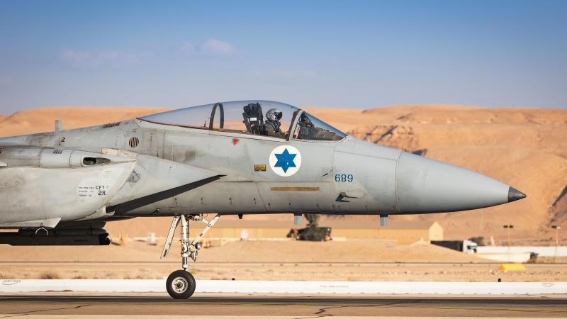 Foto: Izraēlas Gaisa spēku izinīcinātājs F-17