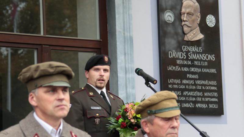 Sīmansona piemiņas zīme