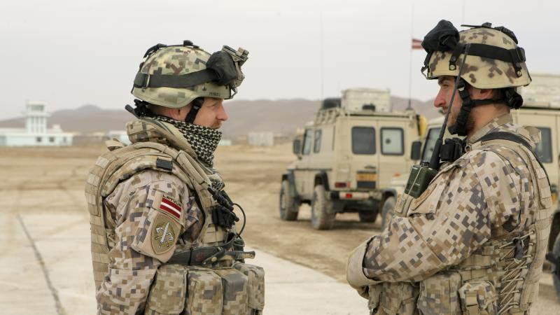 karavīri Afganistānā