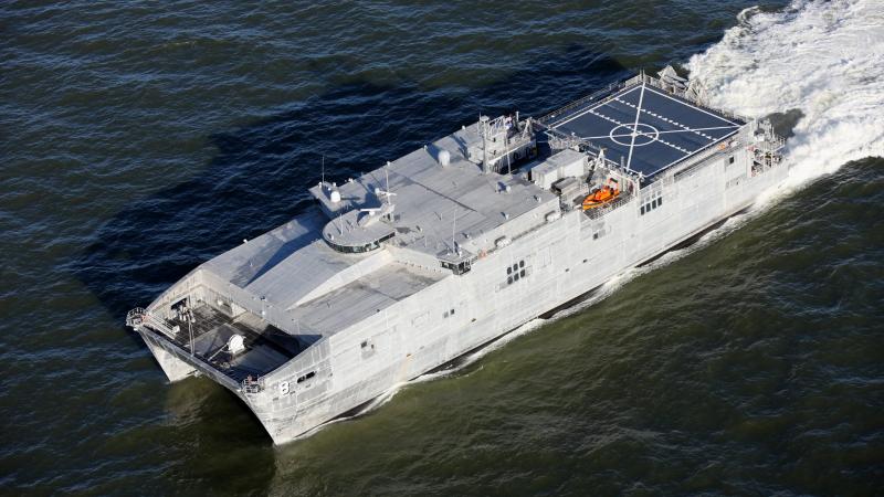 ASV Jūras spēku desantkuģis "USNS Yuma"