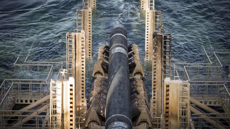 Nord Stream 2 cauruļvada montāža