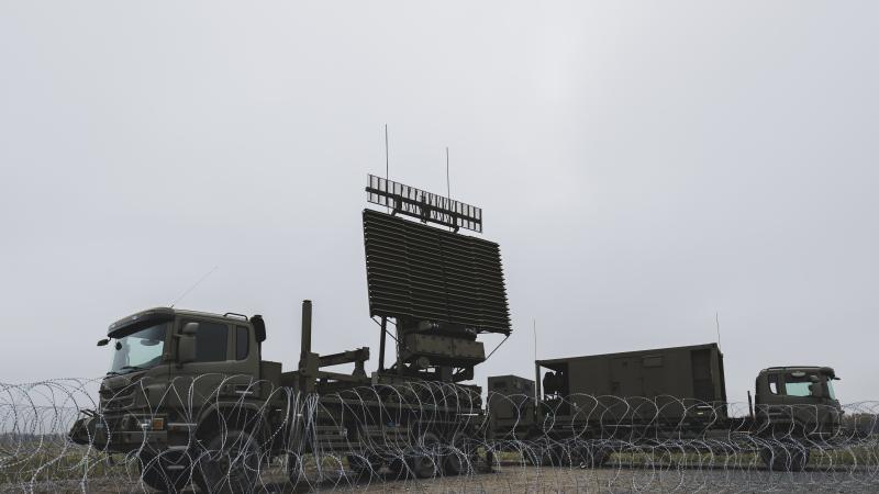 Gaisa spēku pārvietojamais tālās darbības radars 