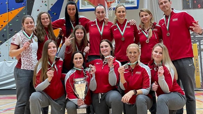 Latvijas NBS basketbolistes NATO SHAPE turnīrā izcīna trešo vietu