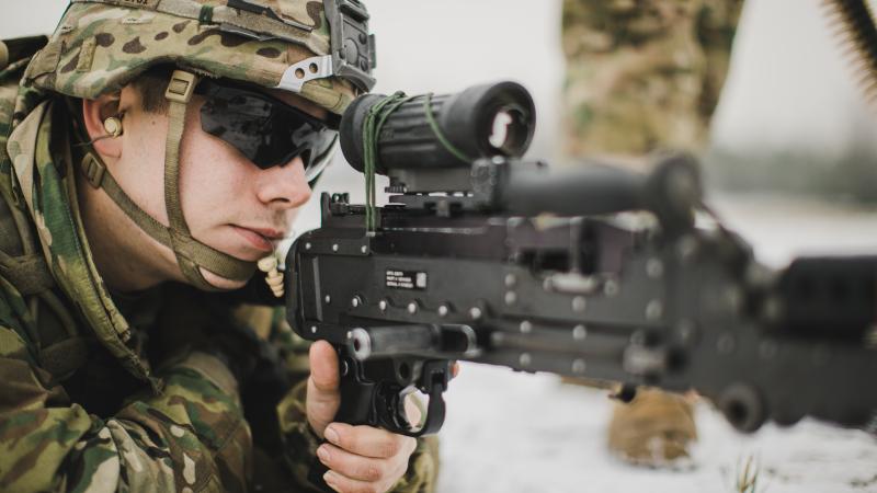 ASV Bruņoto spēku pavēlniecības Eiropā karavīrs