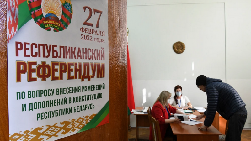 Baltkrievijas referenduma plakārts
