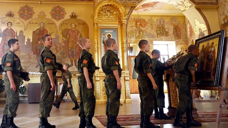Piedņestras kadeti no Suvorova militārās skolas AFP/Scanpix
