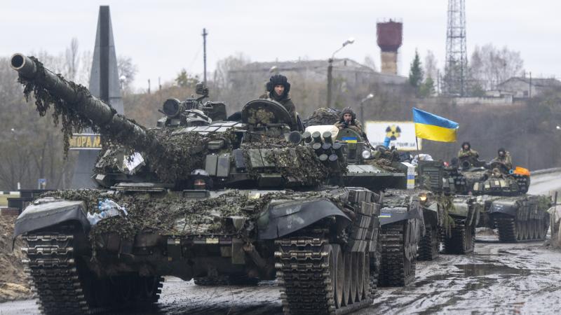 Ukrainas bruņoto spēku tanku kolonna