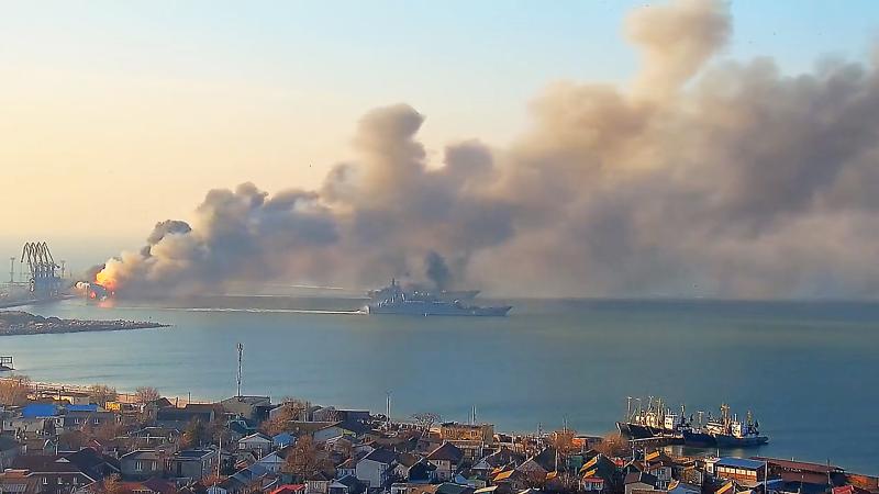 Krievijas karakuģi bēg no Berdjanskas ostas