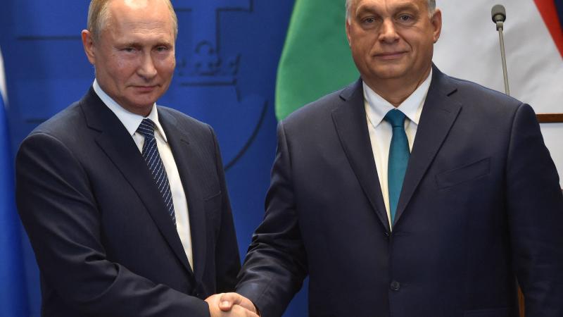 Krievijas autoritārais valdnieks V. Putins tiekas ar Ungārijas premjerministru V. Orbānu