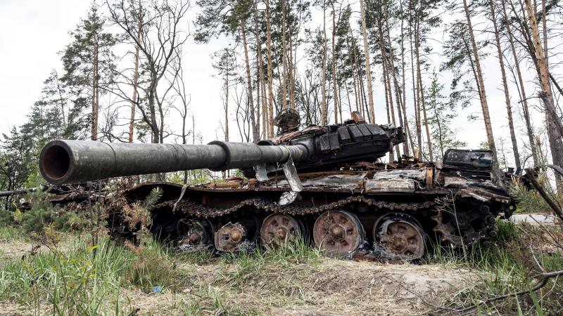 iznīcināts Krievijas karspēka tanks