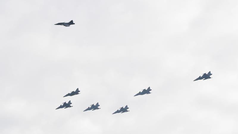 Ungārijas Gaisa spēku iznīcinātāji "JAS-39 Gripen"