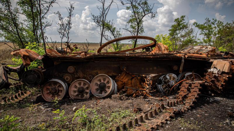 Iznīcināts krievu okupantu tanks