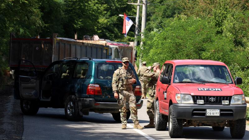 ASV karavīri KFOR ietvaros uzrauga situāciju Kosovā