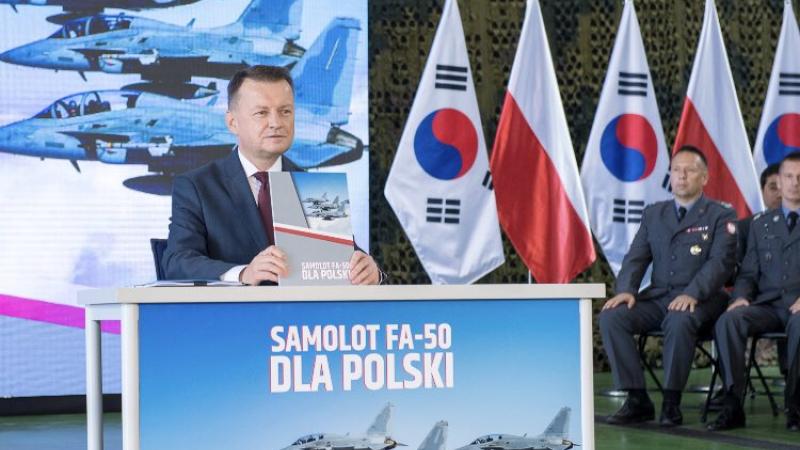 Polija paraksta līgumu par 48 Dienvidkorejas vieglo uzbrukuma lidmašīnu "FA-50" iegādi 
