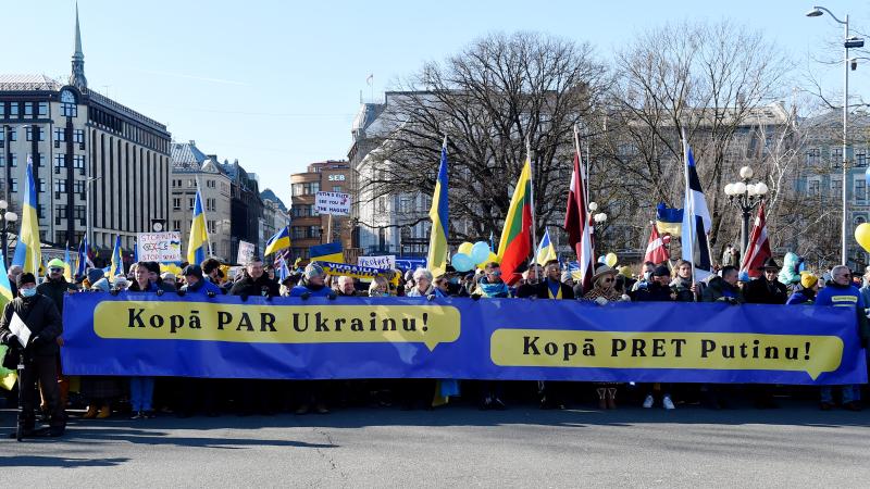 Latvijas iedzīvotāju protests pret Krievijas īstenoto agresiju pret Ukrainu