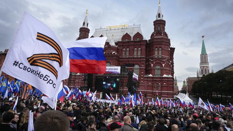 Kremļa nelikumīgā rašistu režīma atbalsta mītiņš Maskavā 